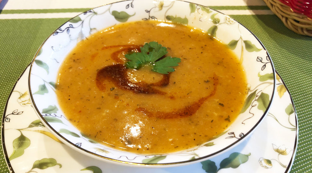 浦和のトルコ料理アセナ・レンズ豆のスープ