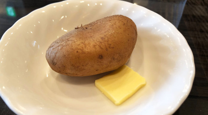 【欧風カレー&バー千山】思い出して無性に食べたくなった千山のビーフカレー