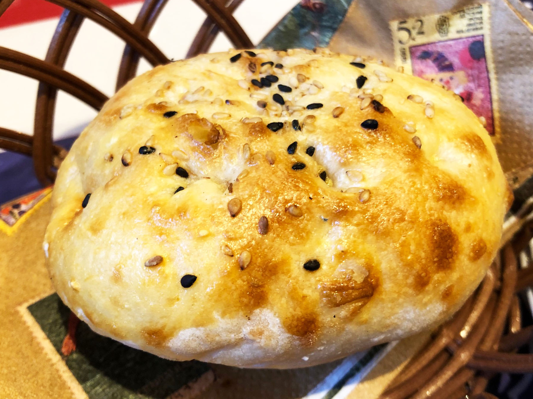 浦和駅西口・トルコ料理アセナのランチに付いてくるパン