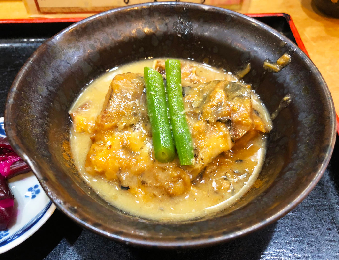 お多幸浦和店・豆腐茶飯に付属する鯖味噌