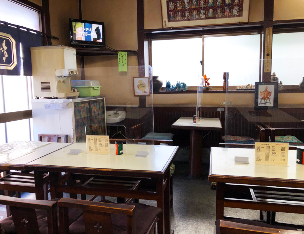 ぎんねこ店舗内