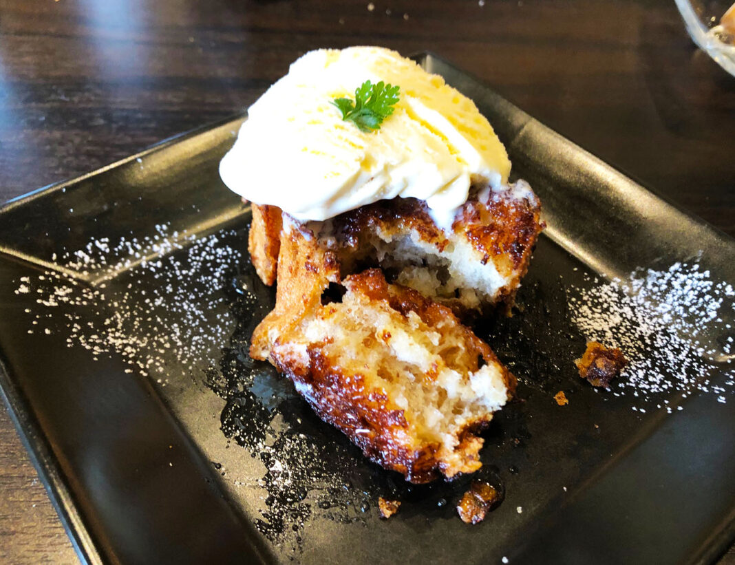 シェフ・デ・ブッチョのデザート「トリーハ」